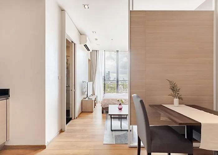 Comfort Living In Sukhumvit 公寓